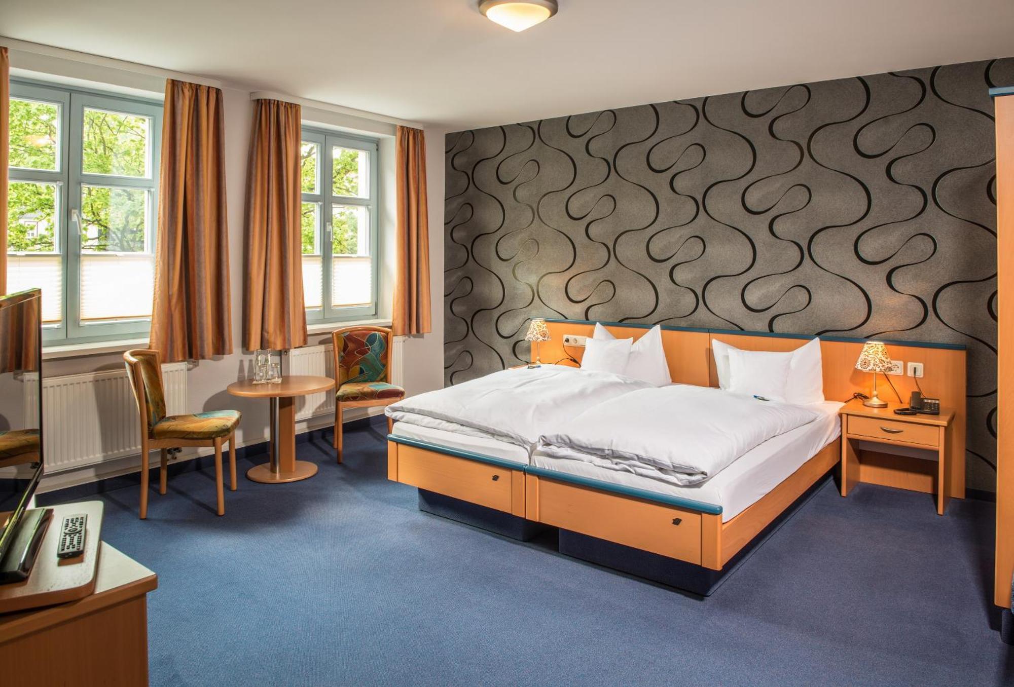 B&S Hotel Am Bachhaus إيزيناخ المظهر الخارجي الصورة