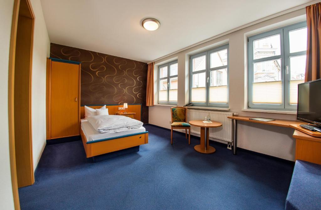 B&S Hotel Am Bachhaus إيزيناخ الغرفة الصورة