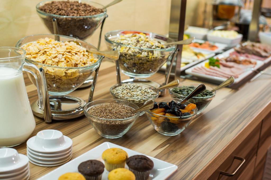 B&S Hotel Am Bachhaus إيزيناخ المظهر الخارجي الصورة