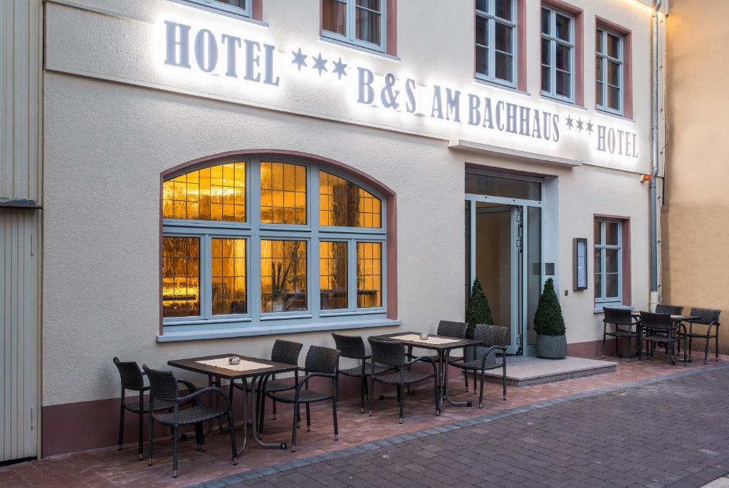 B&S Hotel Am Bachhaus إيزيناخ المظهر الخارجي الصورة